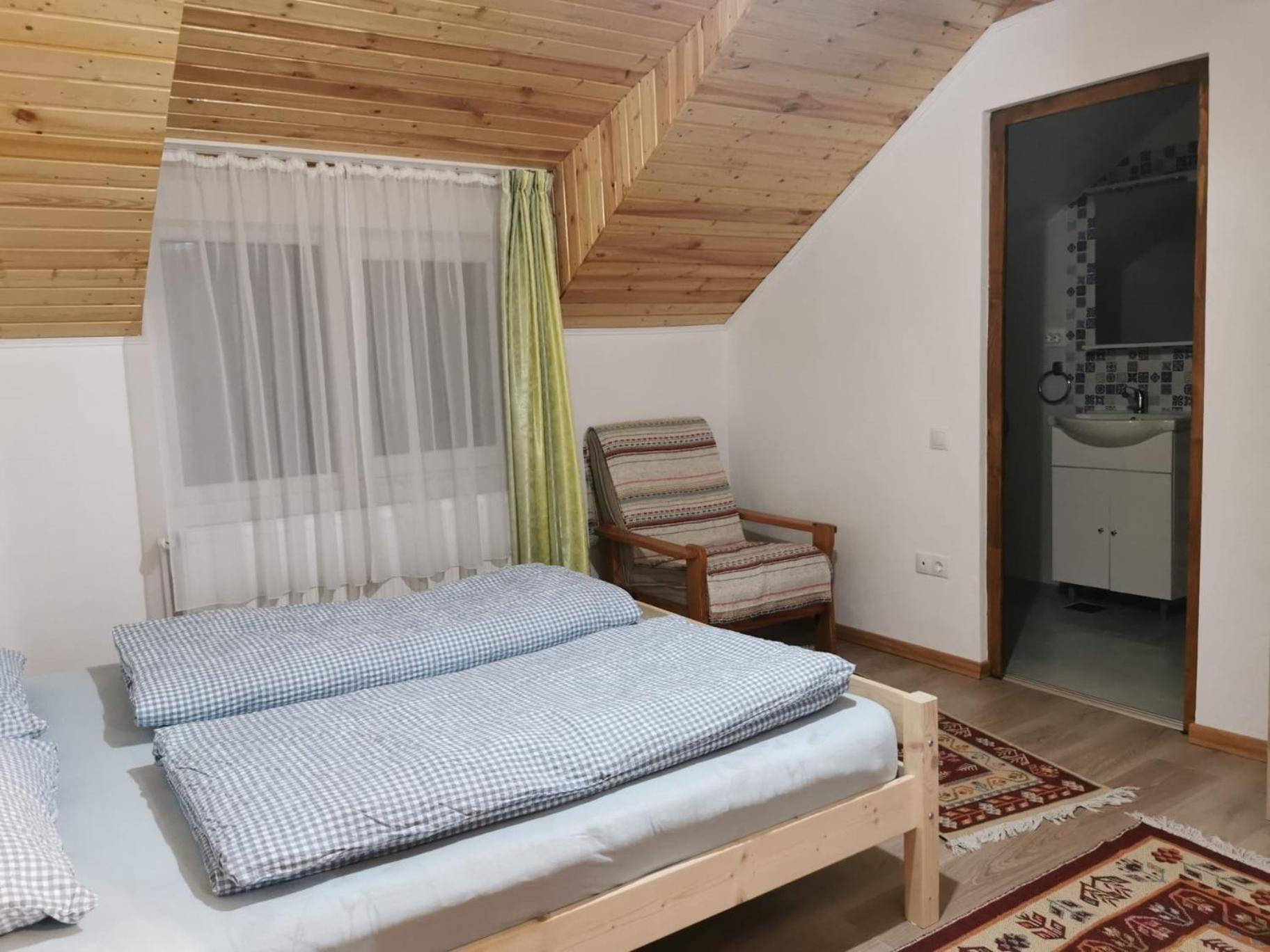 Hotel Casa Cu Povesti Rosia Montana Extérieur photo